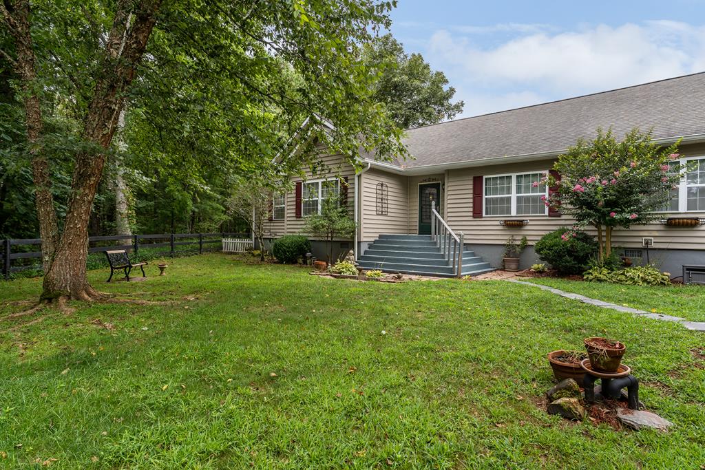 112 Deer Ridge Drive