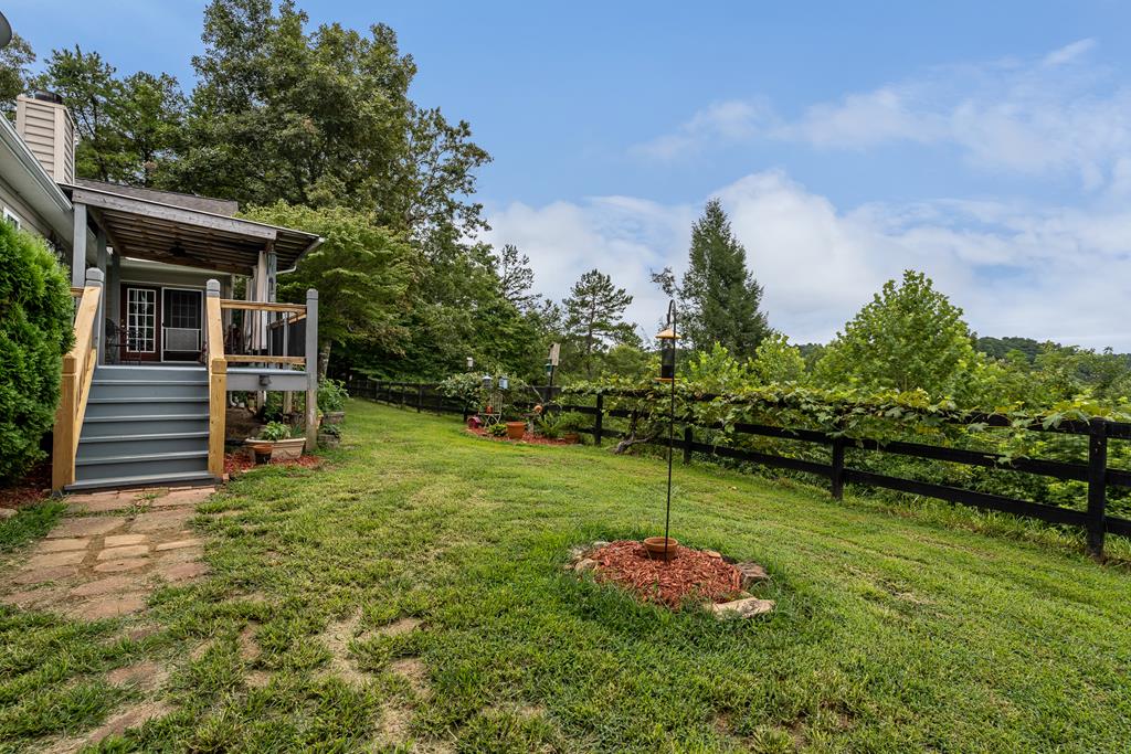 112 Deer Ridge Drive