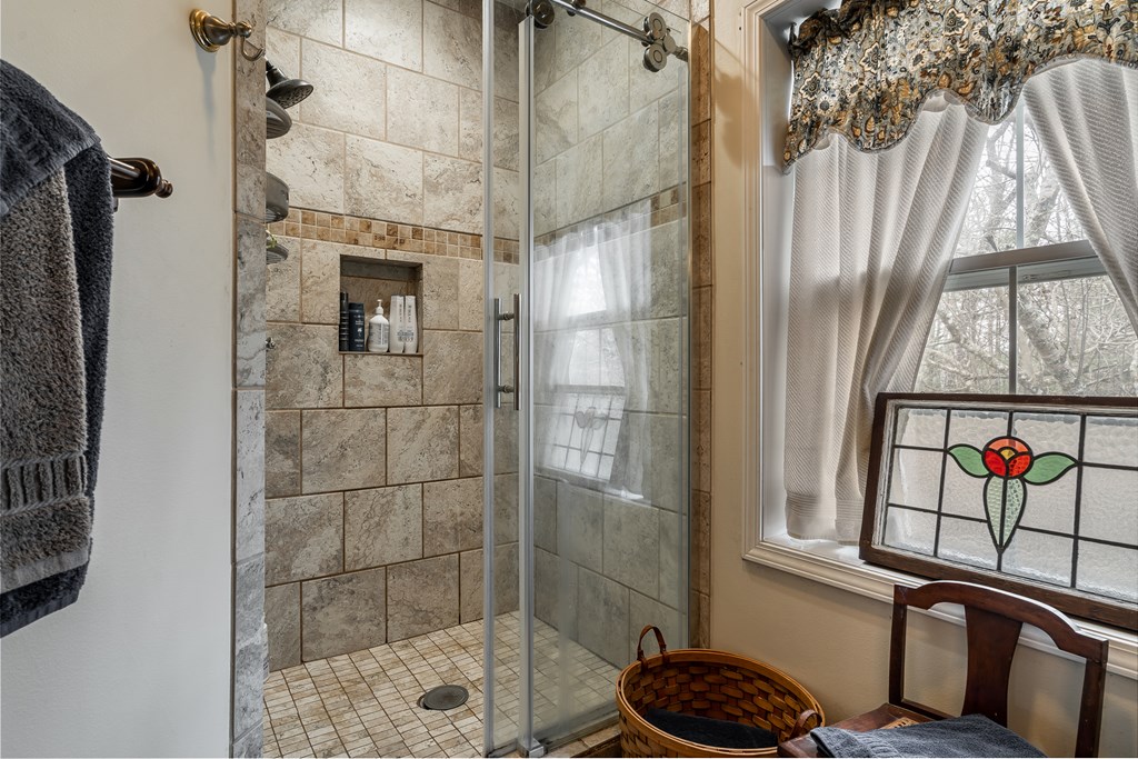 112 Deer Ridge Drive