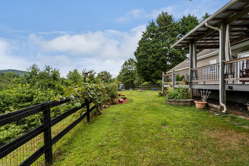 112 Deer Ridge Drive