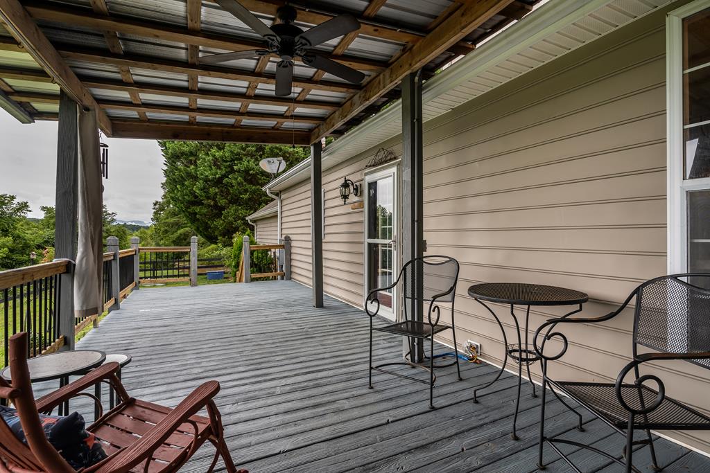 112 Deer Ridge Drive