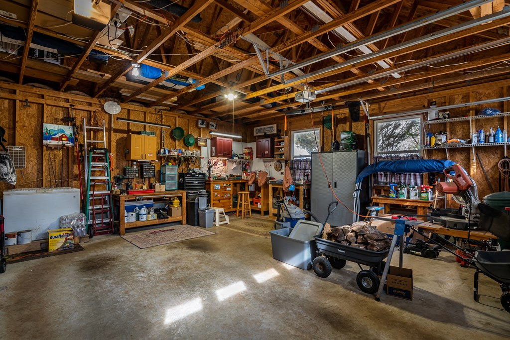 112 Deer Ridge Drive