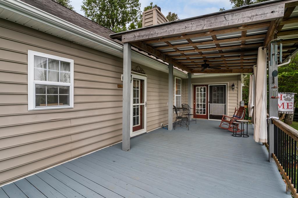 112 Deer Ridge Drive