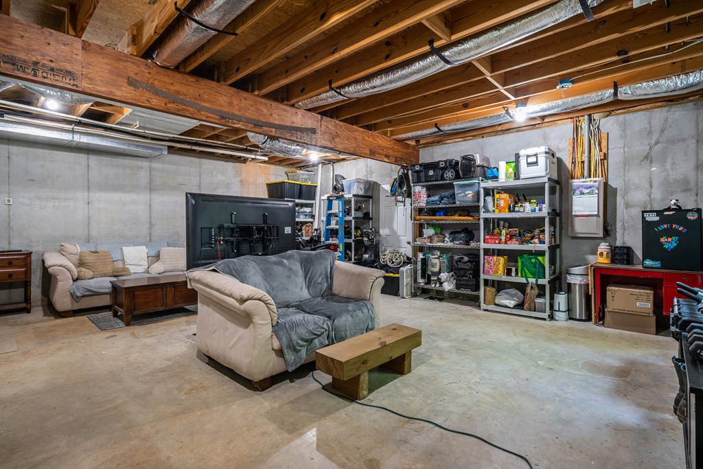 191 Barker Lane