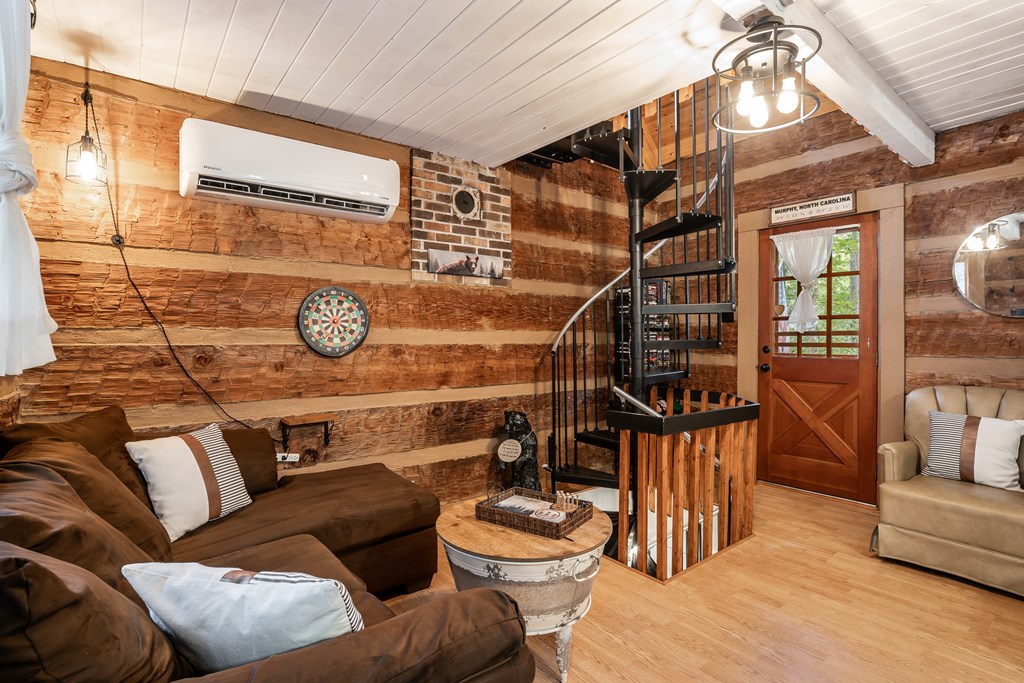 151 Pinewood Drive