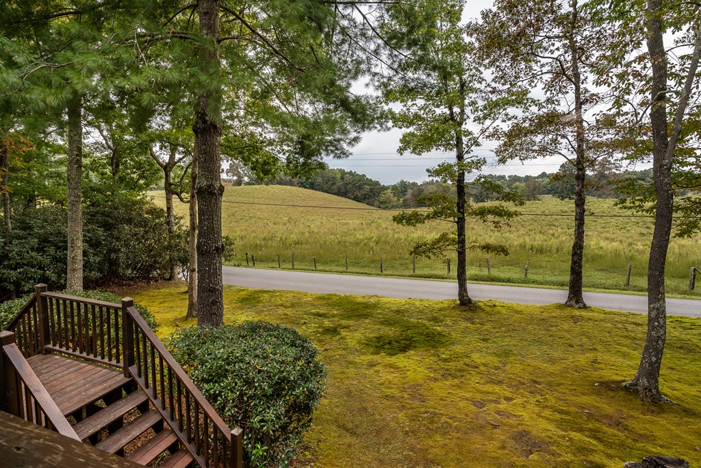 1994 Douthit Road