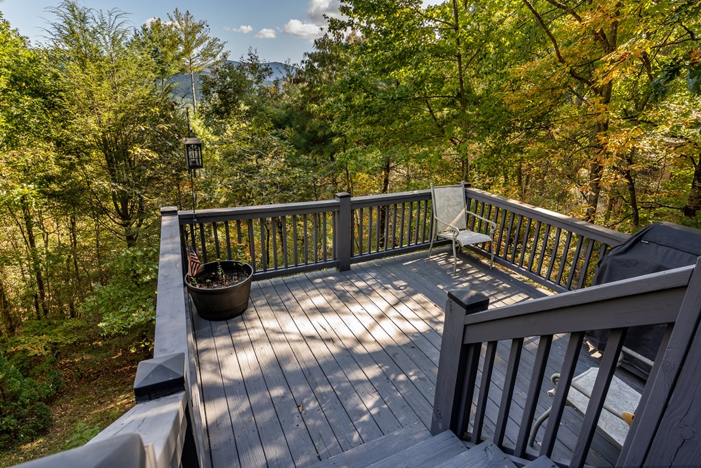 541 Mountain View Circle