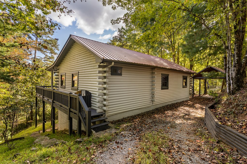 541 Mountain View Circle