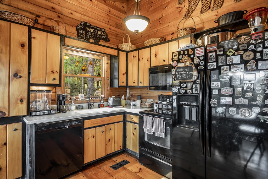 541 Mountain View Circle