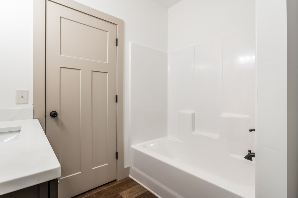 390 Fiddlers Way, Brasstown