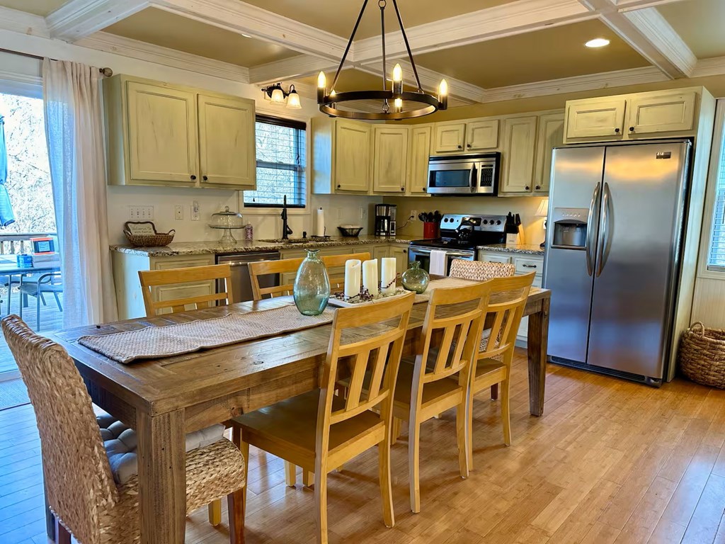 35 High Point Trail, Blue Ridge