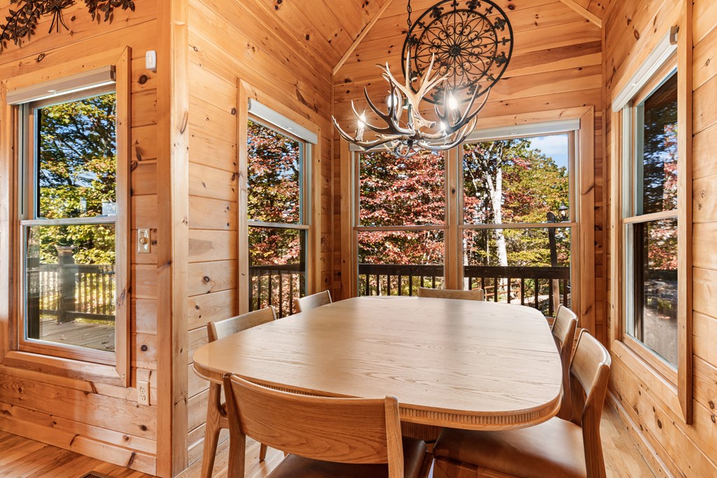 357 Skyline Drive, Cherry Log