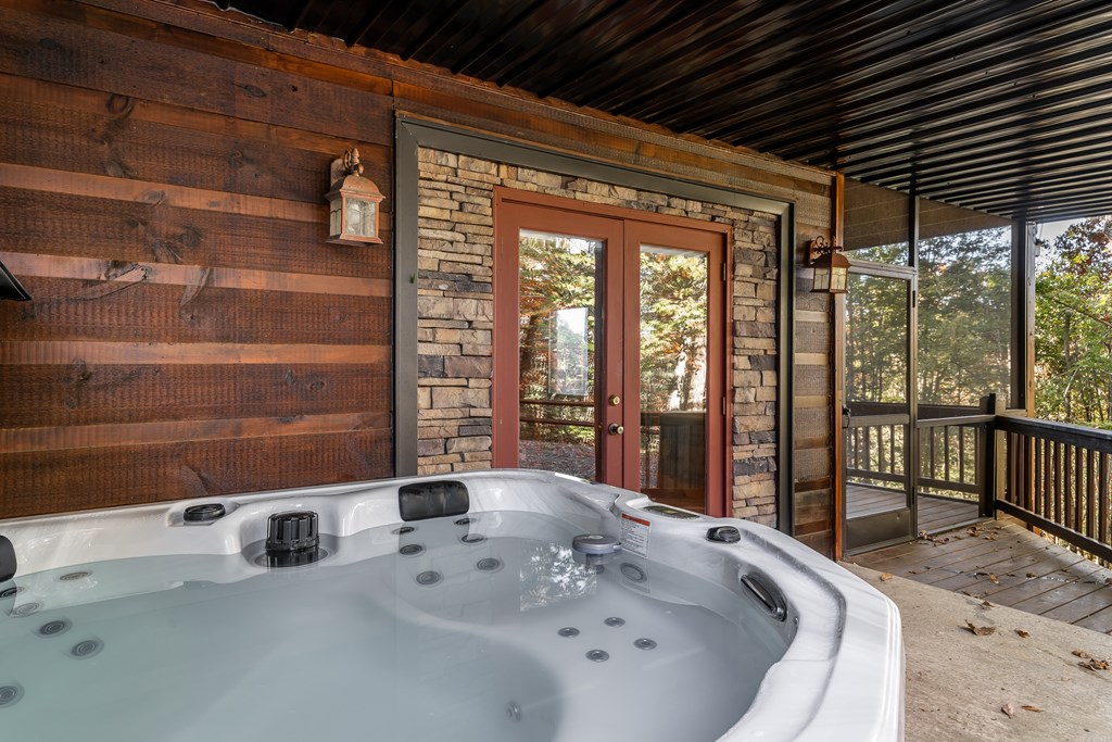 357 Skyline Drive, Cherry Log