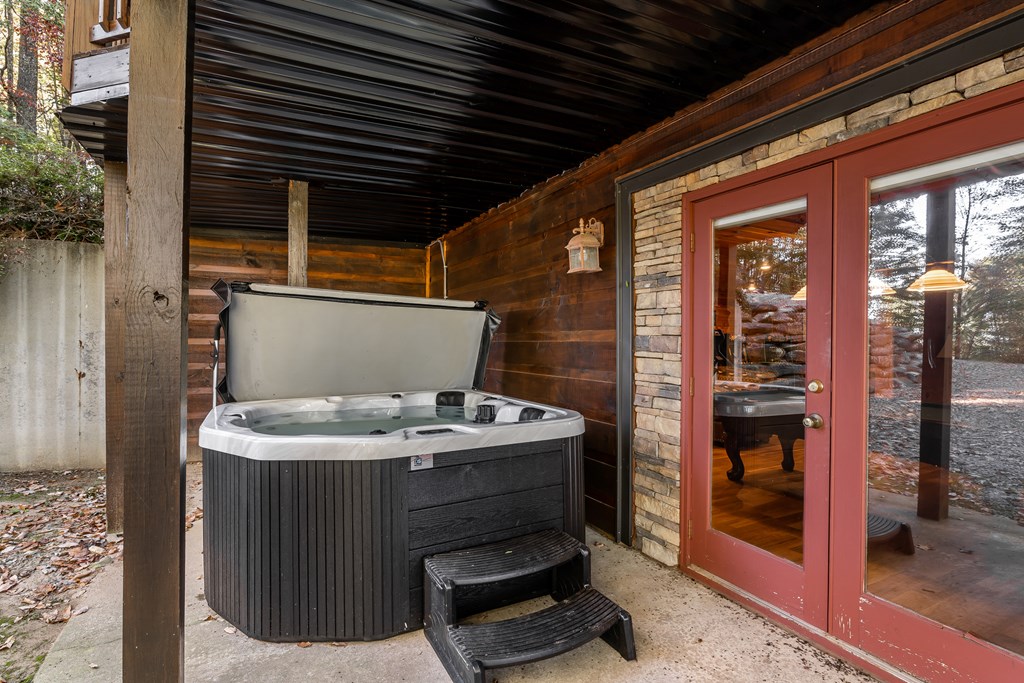 357 Skyline Drive, Cherry Log