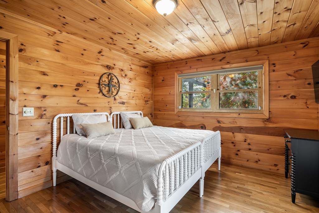 357 Skyline Drive, Cherry Log