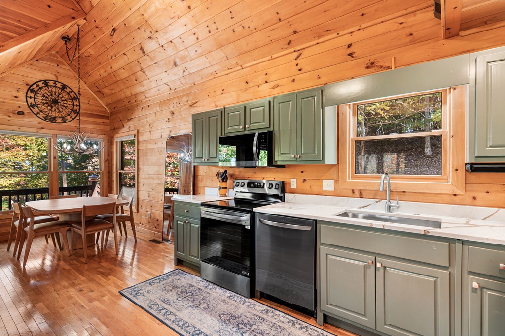 357 Skyline Drive, Cherry Log