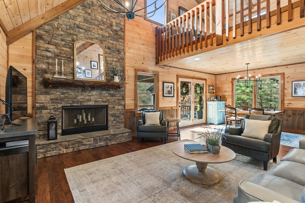 19 Chestnut Hills Road