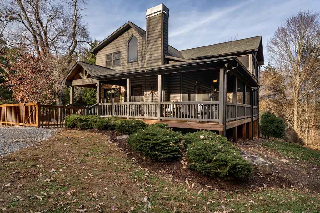 19 Chestnut Hills Road