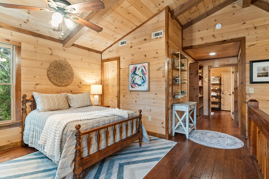 19 Chestnut Hills Road