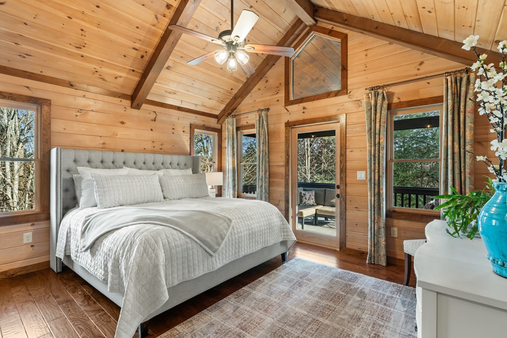 19 Chestnut Hills Road