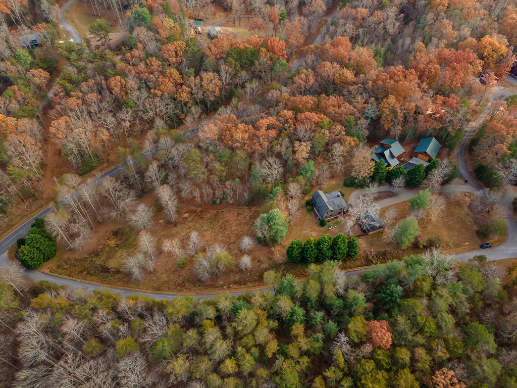 19 Chestnut Hills Road