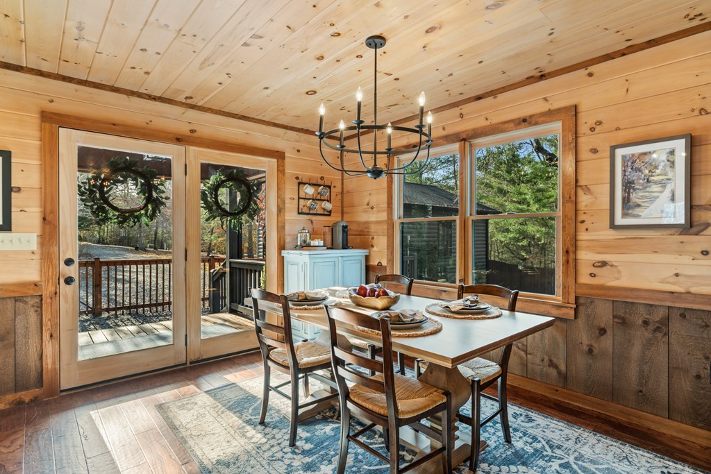 19 Chestnut Hills Road