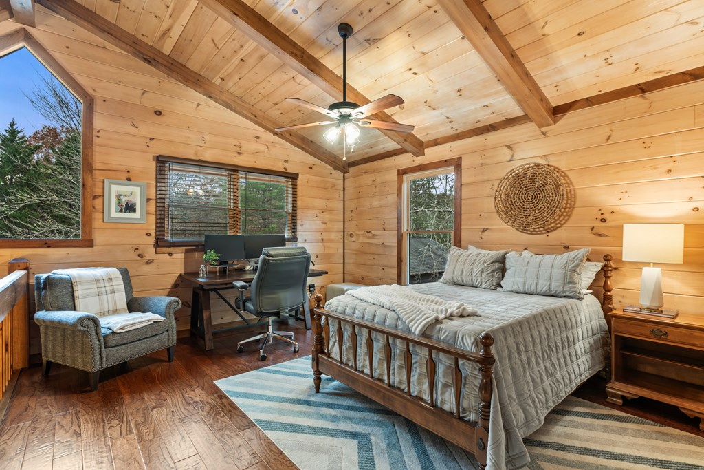 19 Chestnut Hills Road