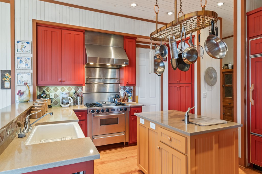 196 Mauldin Creek Road