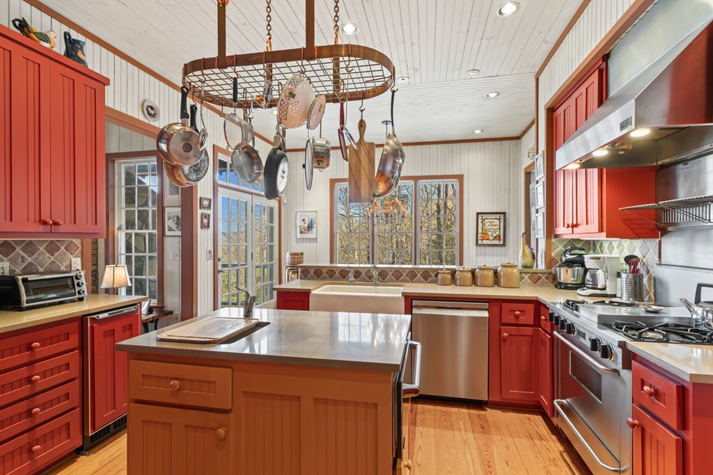 196 Mauldin Creek Road