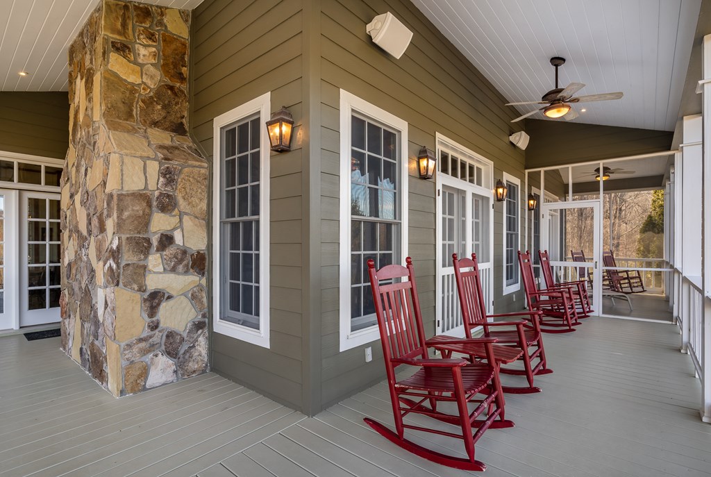 196 Mauldin Creek Road