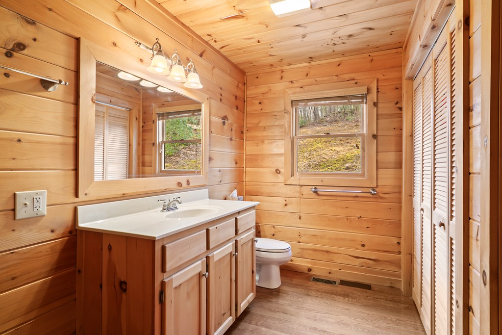 131 Toccoa Overlook Lane