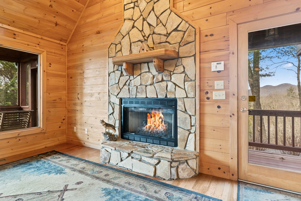 131 Toccoa Overlook Lane