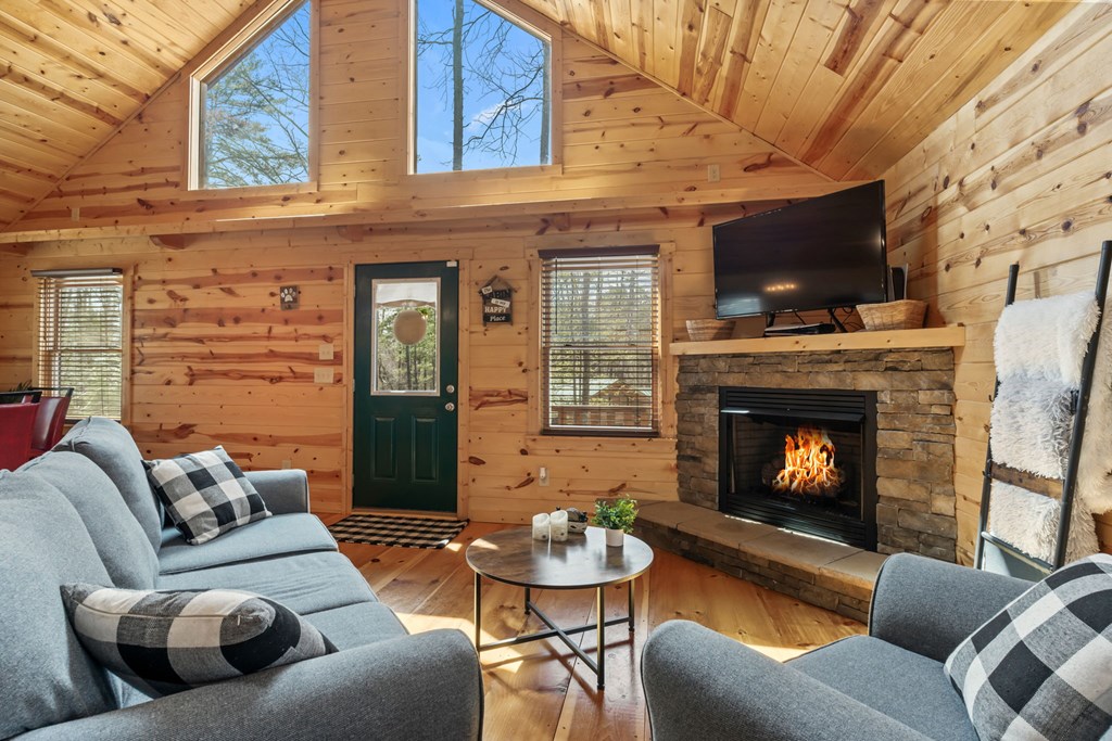 294 Whispering Hills Road