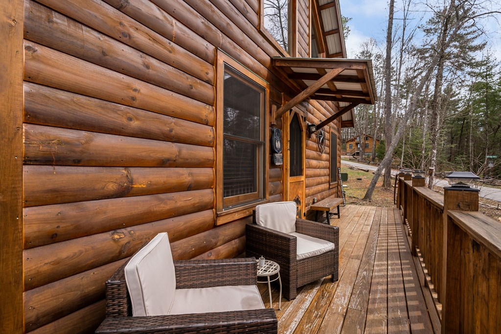 294 Whispering Hills Road