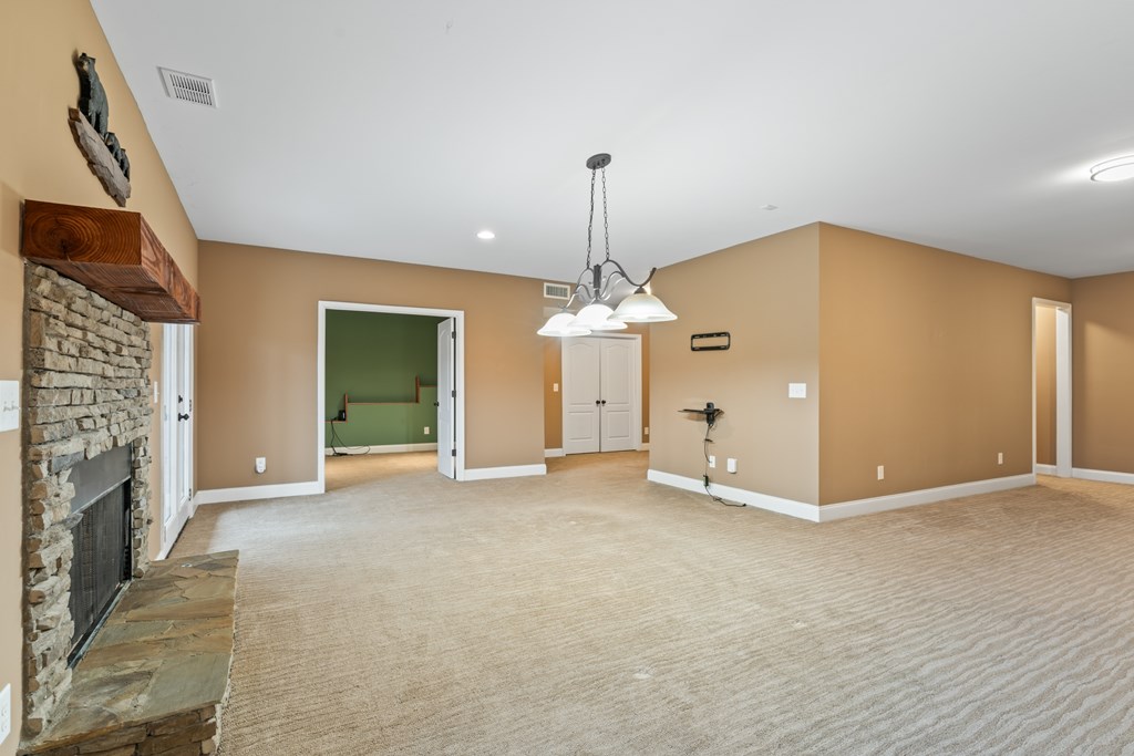 3184 Saint Andrews Way