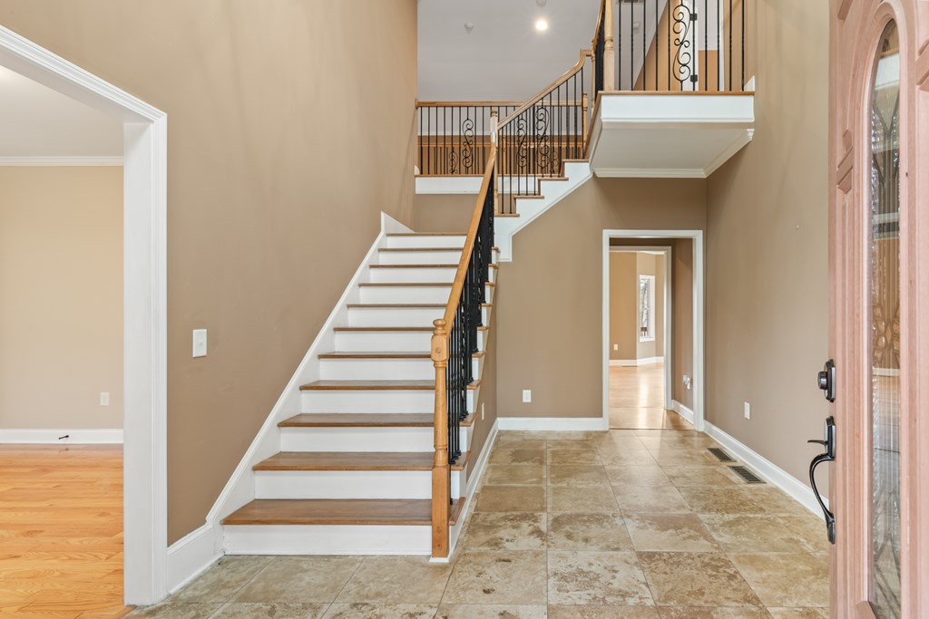 3184 Saint Andrews Way