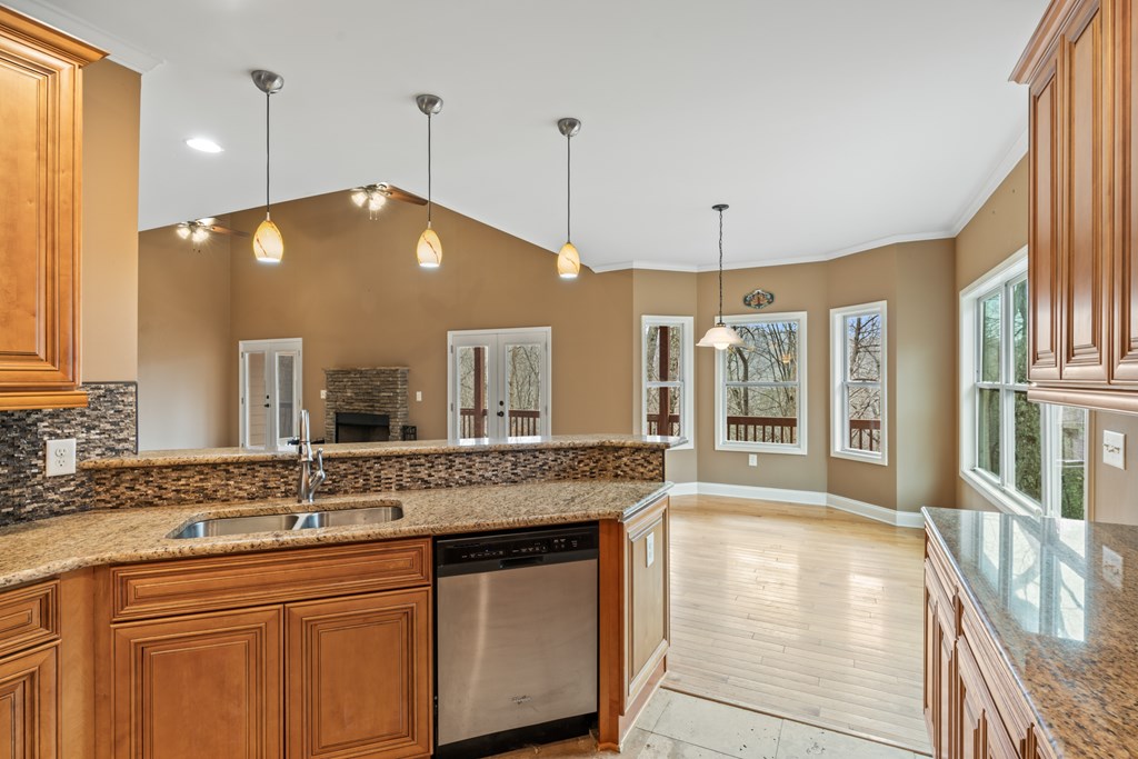 3184 Saint Andrews Way