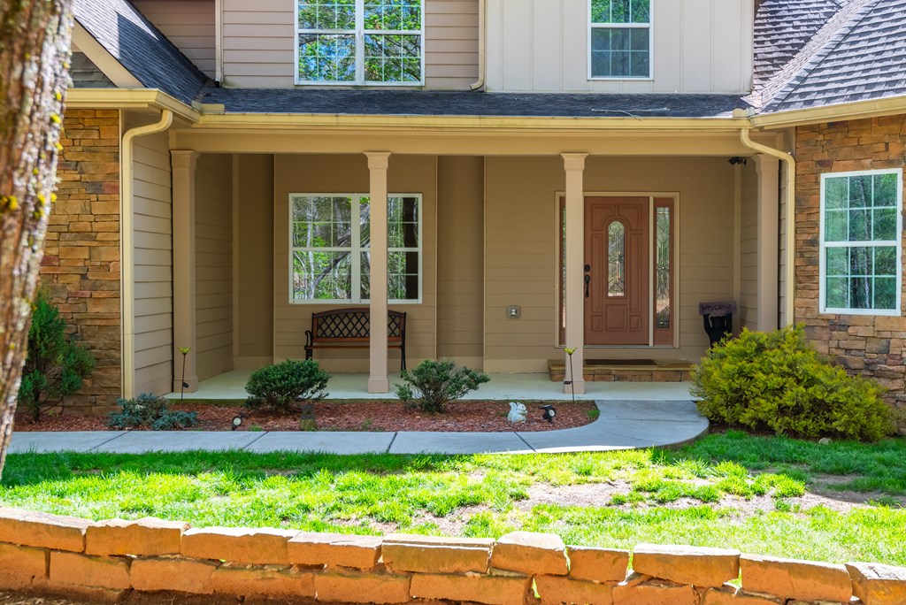 3184 Saint Andrews Way