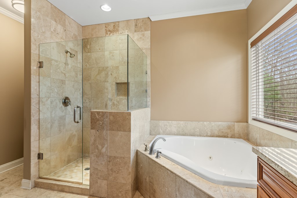 3184 Saint Andrews Way