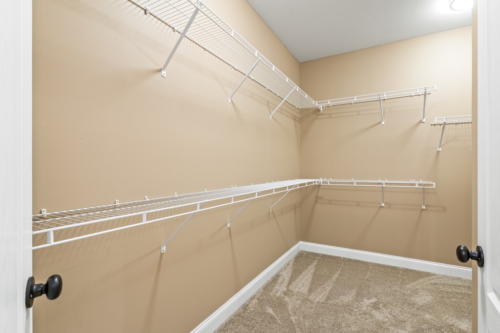 3184 Saint Andrews Way