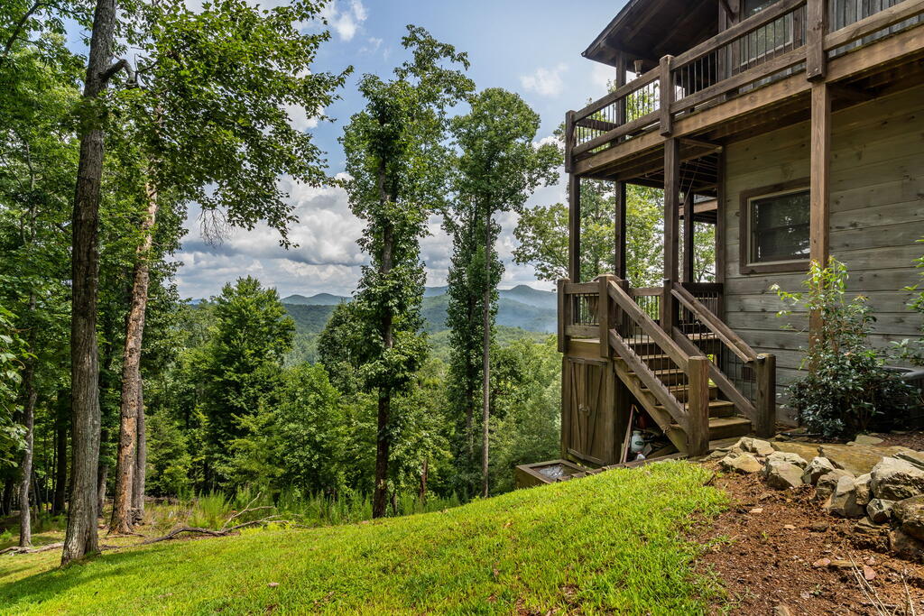 967 River Bend Lane