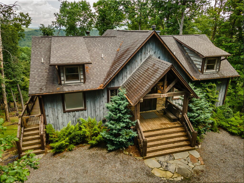967 River Bend Lane