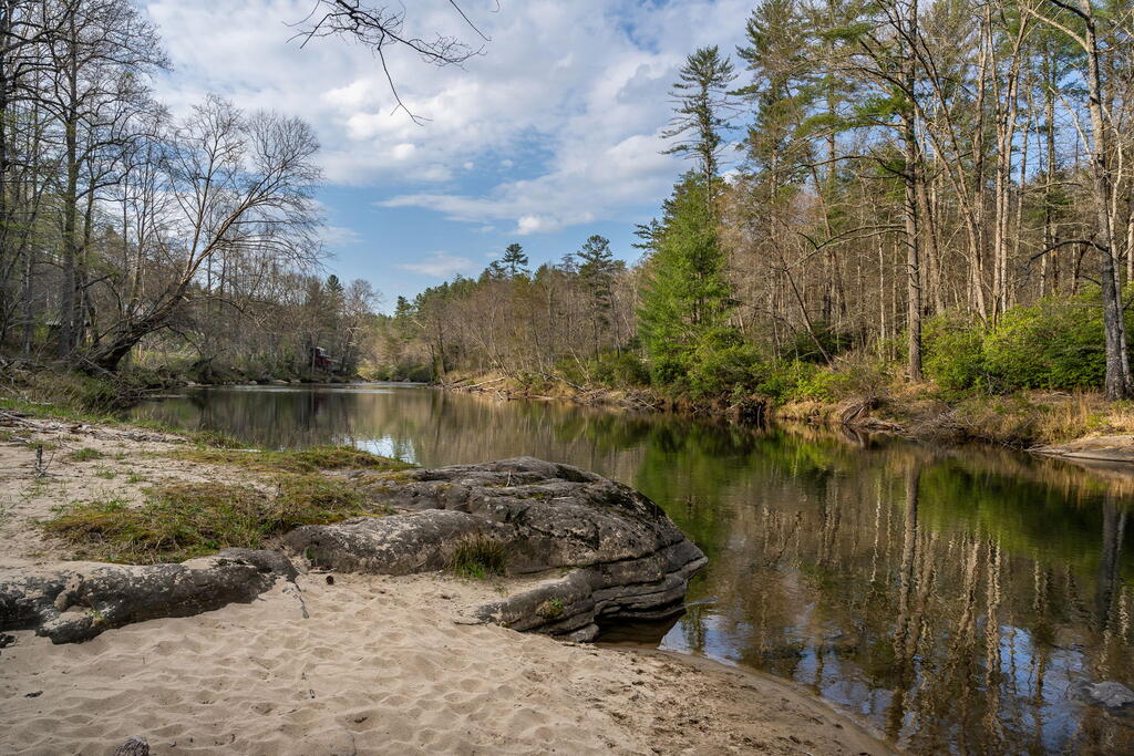 967 River Bend Lane