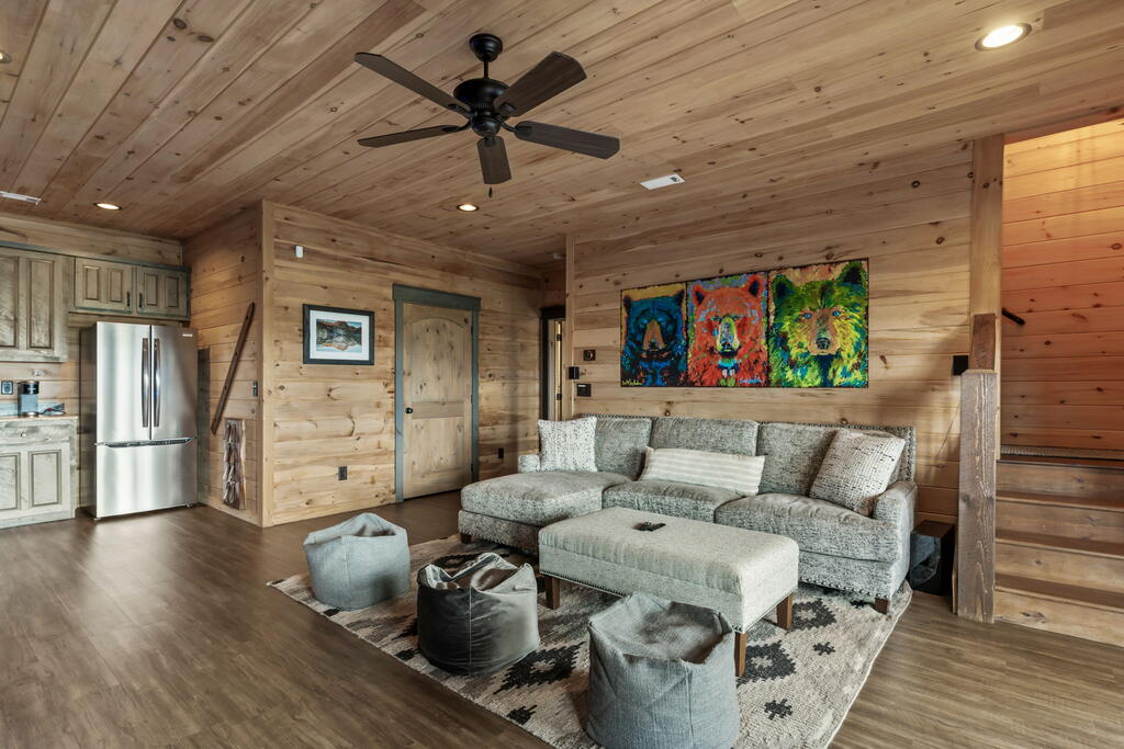 967 River Bend Lane