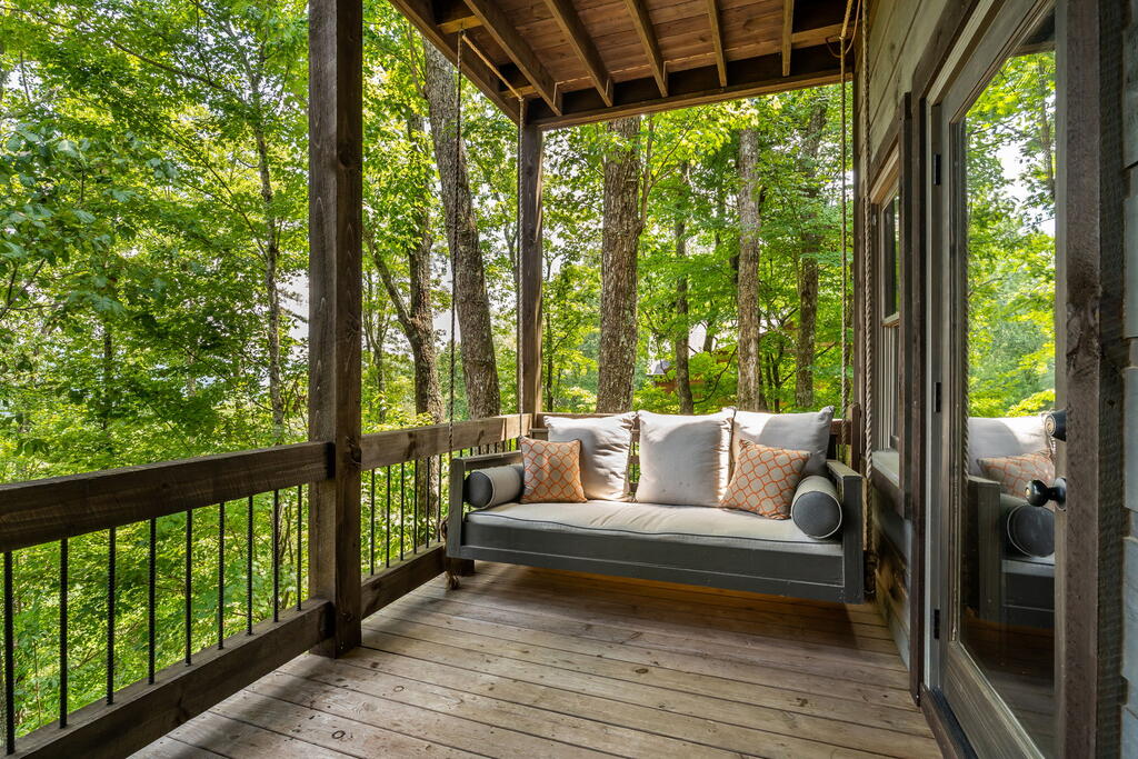 967 River Bend Lane