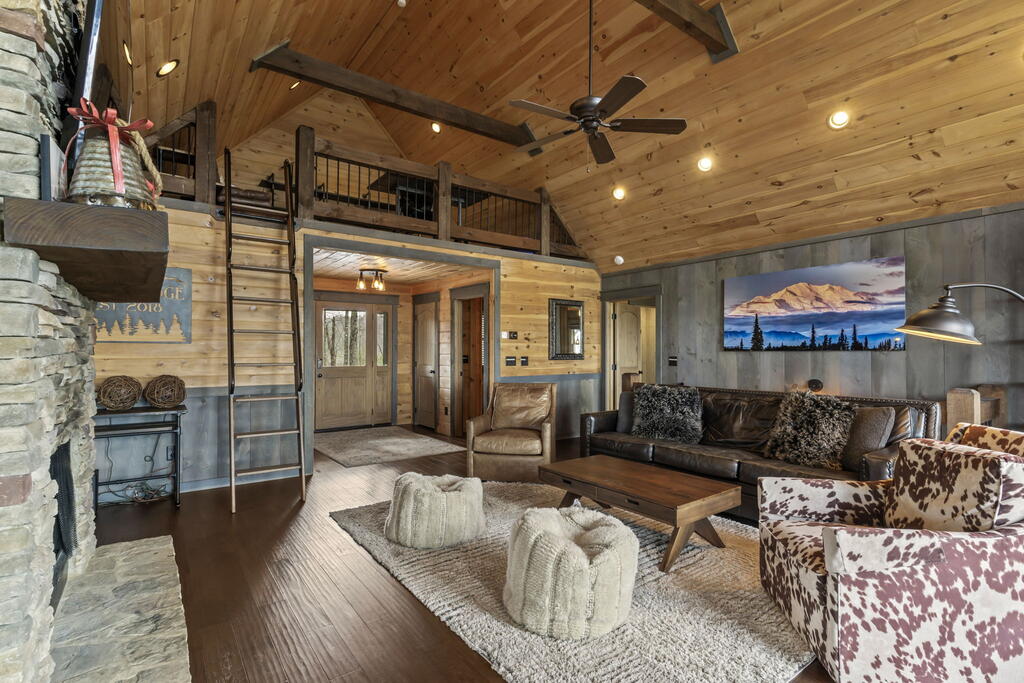 967 River Bend Lane