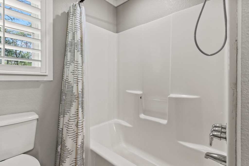 1132 Hells Hollow Road