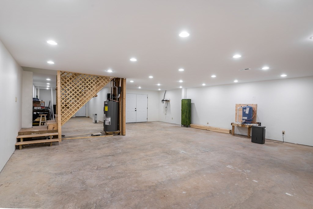 1132 Hells Hollow Road