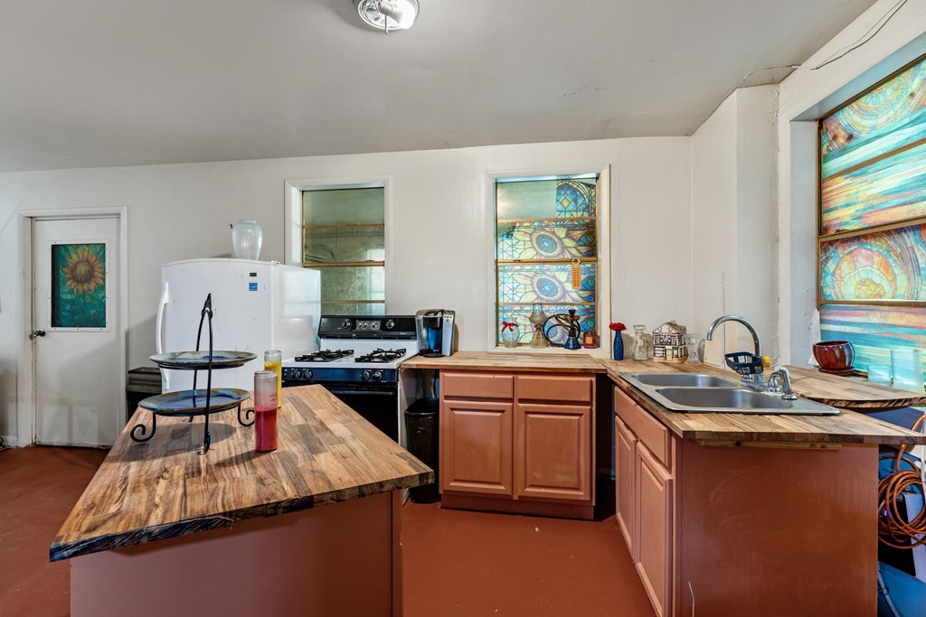 5518 Highway 30