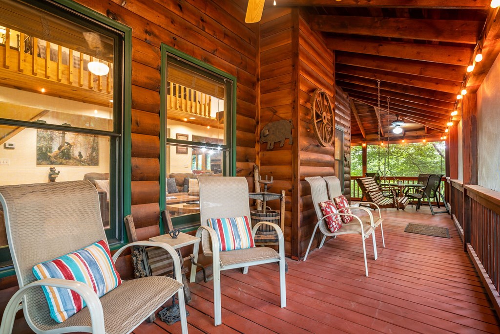 396 Mountain Tops Circle